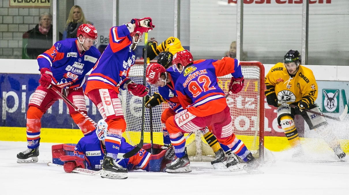 Füssen holt beim knappen 2:3 nach Penaltyschießen weiteren Punkt in Peiting